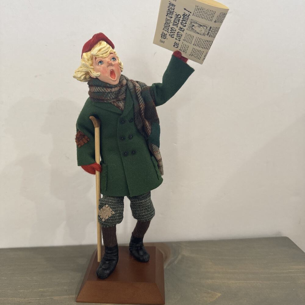 SIMPICH Character Doll - Newsboy - The London Time - 1990